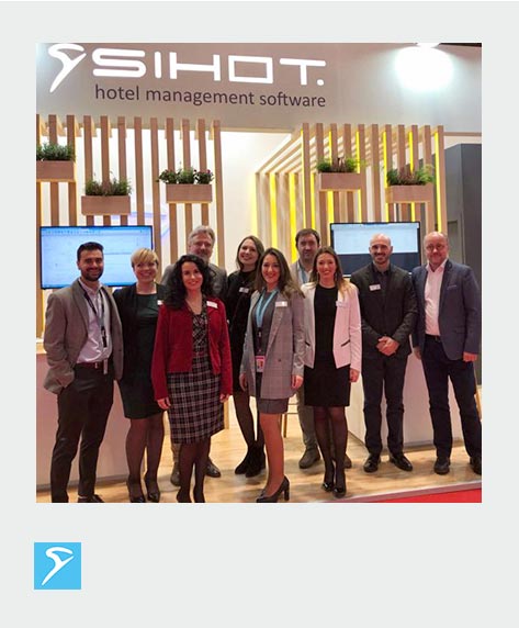 SIHOT Team am Messestand